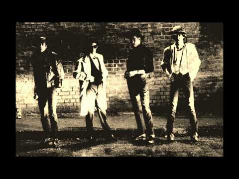 Videoclip de North and South — The Clash