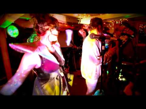 Lola Buzzkill Live at The Dacha