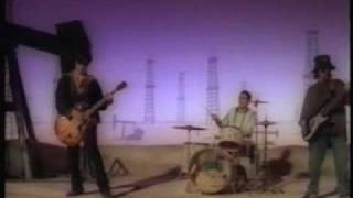 The Stone Roses - Love Spreads