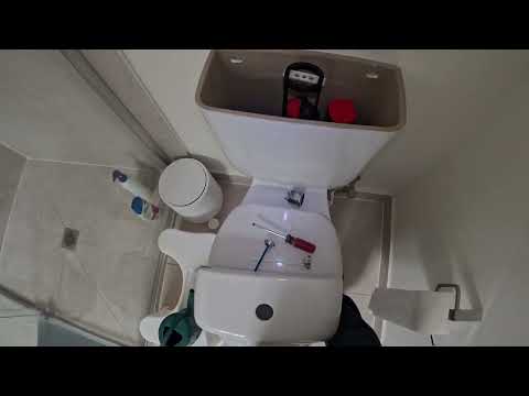 How to Easily Remove a Toilet Cistern Lid (Step-by-Step DIY Guide)