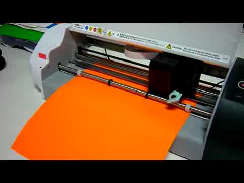 Vinyl cutter graphtec craft robo cc330 20 plotter demo