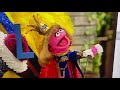Prairie Dawn Is Dressing Up As A Princess Sesame Street Episode 3826