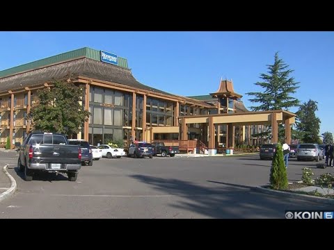 1 shot at Rodeway Inn on Hayden Island