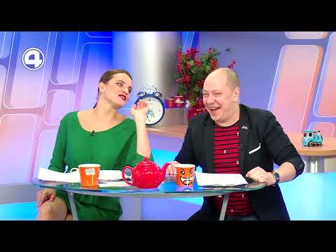 Вокальный дуэт: "Экстра" Left outside alone и Don't Stop Me Now. Музыка