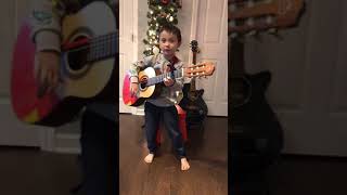 Download lagu 5-Year-Old's Rendition of Feliz Navidad Lights Up Family's Christmas mp3