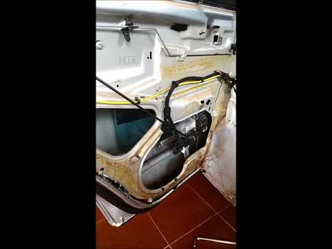 Mercedes Benz W210 rear power window regulator replacement (DiY)