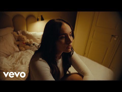 MARI - last talk (Official Video)