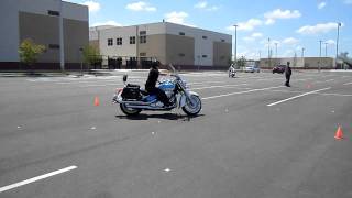 Victoria shows who's boss on the figure 8, this girl can ride!