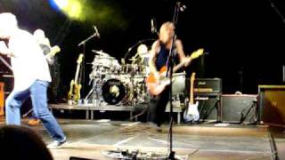 Substitute              The Jones Gang