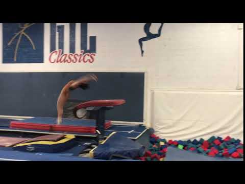Annabelle Holliday - Yurchenko full vault