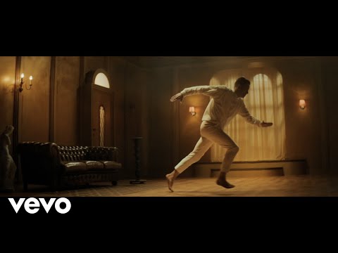 Loïc Nottet - Mud Blood (Official Video)