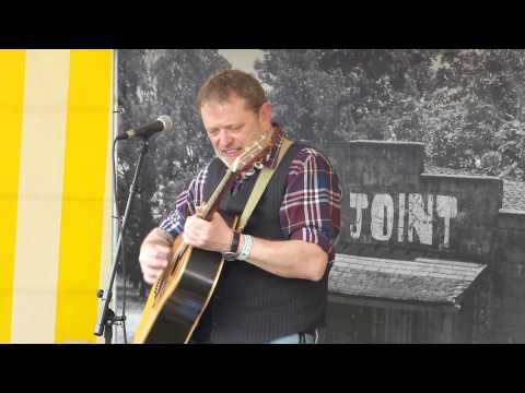 Barry Barnes @ Kwadendamme Bluesfestival 2013