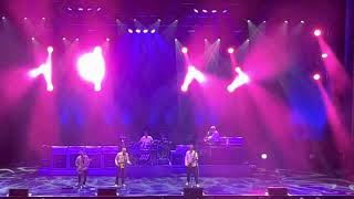 Status Quo - Something Bout You Baby I Like - Live at the BIC 01/12/2022