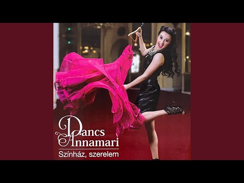 Juliska, Juliska (Maske in Blau)