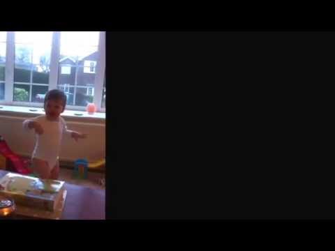 Kate Bush, Wuthering Heights..... Baby does impression!