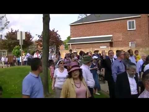 Hachnosas Sefer Torah in memory of Glickel Chana bas Chaim
