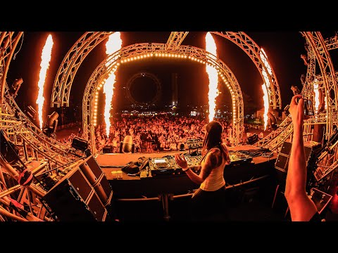 FATIMA HAJJI Live At NEON Countdown 2022