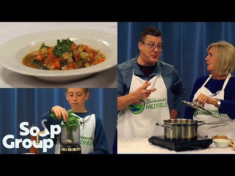 Soup Group: How to Make Pesto Minestrone Soup