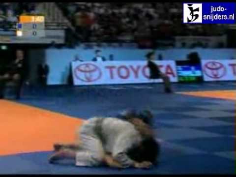 Judo 2009 Rotterdam: van Tichelt (BEL) - Kim (KOR) [-73kg]
