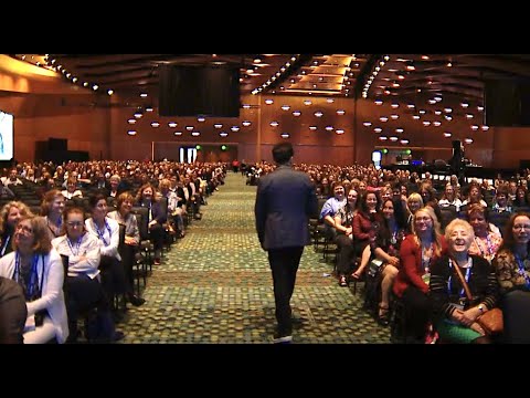 Interacting with an audience of 6,000+