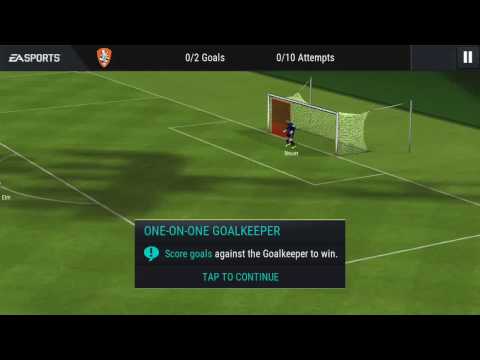 The easiest way to score  1 on 1 with Goalkeeper in live mode