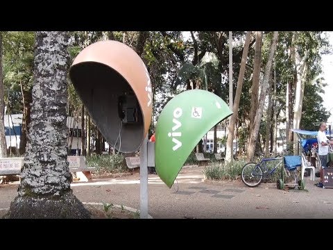 Orelhões começam a desaparecer das ruas e ficam na saudade