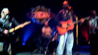 Only Daddy That&#39;ll Walk The Line.mp4