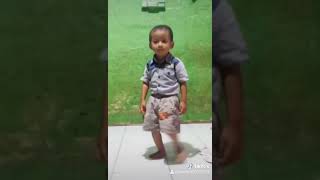 Download lagu Tik-Tok Berbeza Kasta mp3 Download lagu Tik-Tok Berbeza Kasta mp3