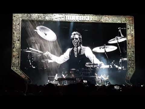 Elton John - Sorry Seems To Be The Hardest Word