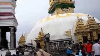 preview picture of video 'Swayambhunath stupa tour'