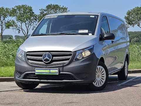 Mercedes-Benz eVito video nahled