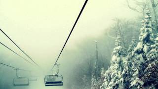 Trentemøller - While The Cold Winter Waiting