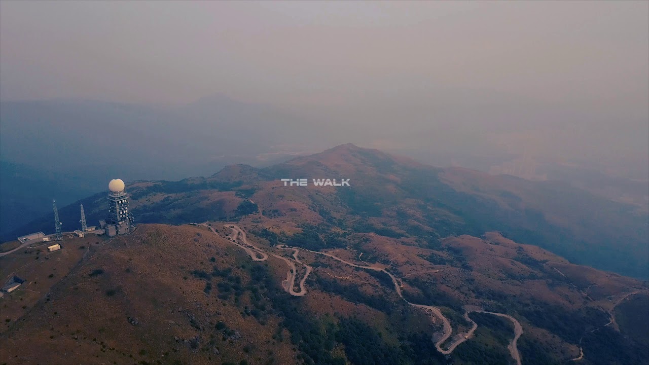 Hike to the top of Hong Kong’s highest mountain – Tai Mo Shan