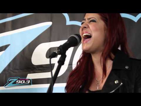 Nikki Williams - "Glowing"