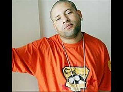 Voltio Ft. Arcangel - Un Amor Como Tu