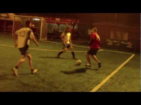 Zápas 7. kola MÚMF Banská Bystrica: RE/MAX Fair - Hrča 3:0 (2:0)