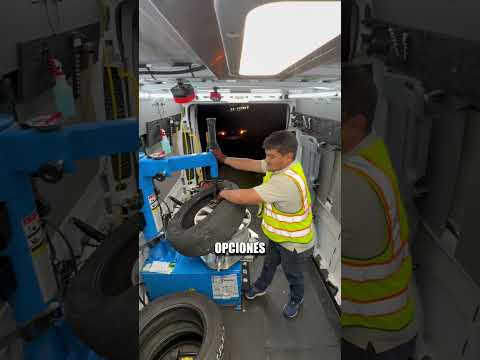 Tiene el mejor negocio simplemente cambiando neumáticos 🚘