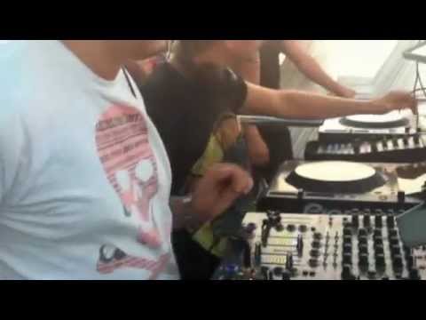 NiCe7 @ WAVE MUSIC BOAT_RIMINI_ITALY_25-08-2012_dropping D-FLOOR001