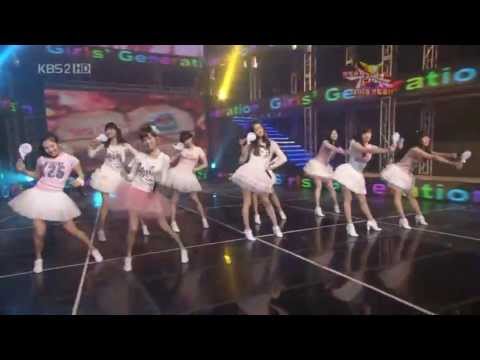 Kissing You - Girls Generation (SNSD) Live 3