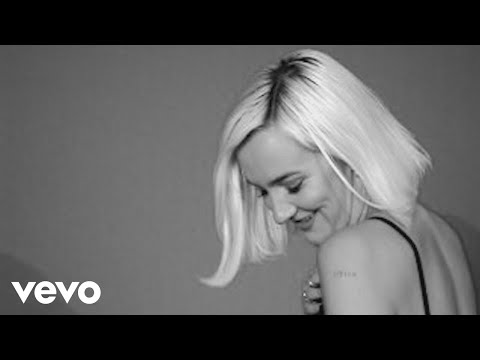 Video thumbnail for Dirty Laundry