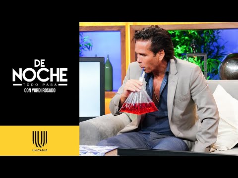 ¡Roberto Palazuelos queda impresionado con el refresco en bolsa! | De Noche con Yordi | Unicable