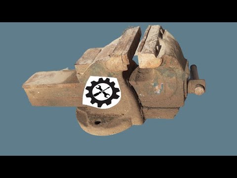 Old Rusty Indian Deadlocked Vise -  Restoration