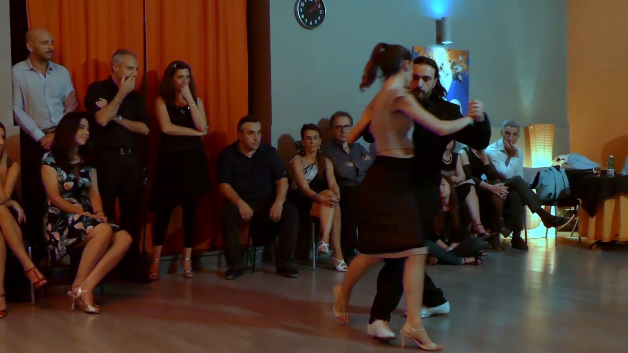Peppe Di Gennaro & Adelma Rago, Entre sueños (Winter Tango Napoli 2016, 2/4)
