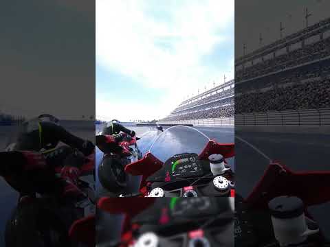 Aprilia RSV4 Vs Hayabusa / Ride 4