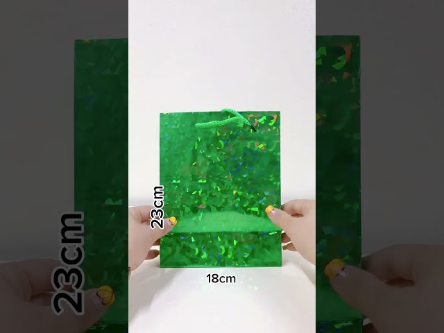 Vídeo relacionado con Unique Party 59000 - Bolsas de Regalo de Papel - Amarillo - Paquete de 12