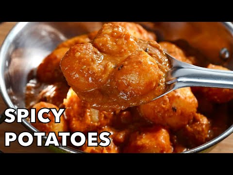 SPICY AROMATIC POTATO CURRY (KASHMIRI DUM ALOO RECIPE)- No Onion Garlic Recipe