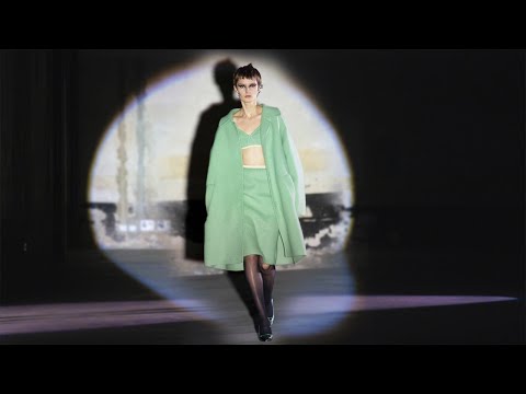 N°21| Fall/Winter 2021/22 | Milan Fashion Week