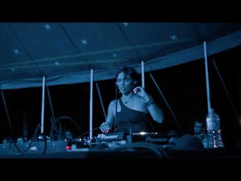 DJ Anny B - UNIVERSO PARALELLO 2022/2023 - Progressive House / Techno / Indie Dance