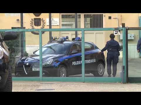 Pescara – Rissa in carcere fra 30 detenuti
