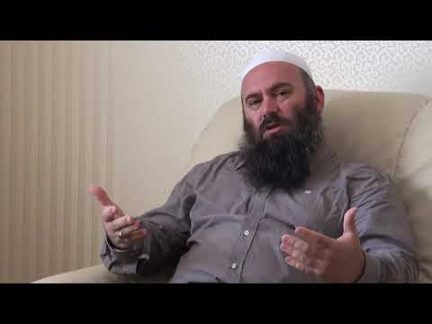 Shkruaje Emrin e Allahut me shkronjë të madhe - Hoxhë Bekir Halimi